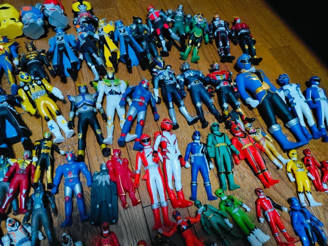 ウルトラマン 怪獣 ソフビ ガン消し 仮面ライダー フィギュア レトロ