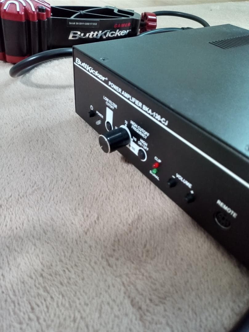 中古】ButtKicker Gamer2サウンド連動型 振動デバイス