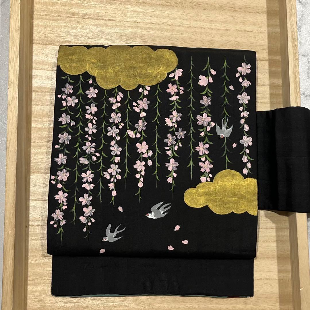 源如繻子アンティーク名古屋帯◇黒地 雲取りに枝垂れ桜とツバメ - メルカリ