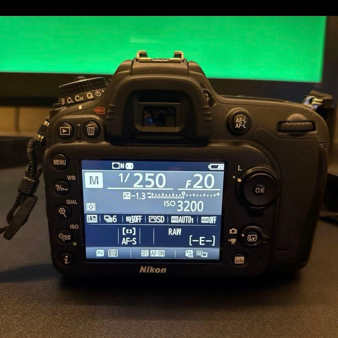 《良品》中級機　Nikon D7200 AF-SNIKKOR16-85mmレンズ
