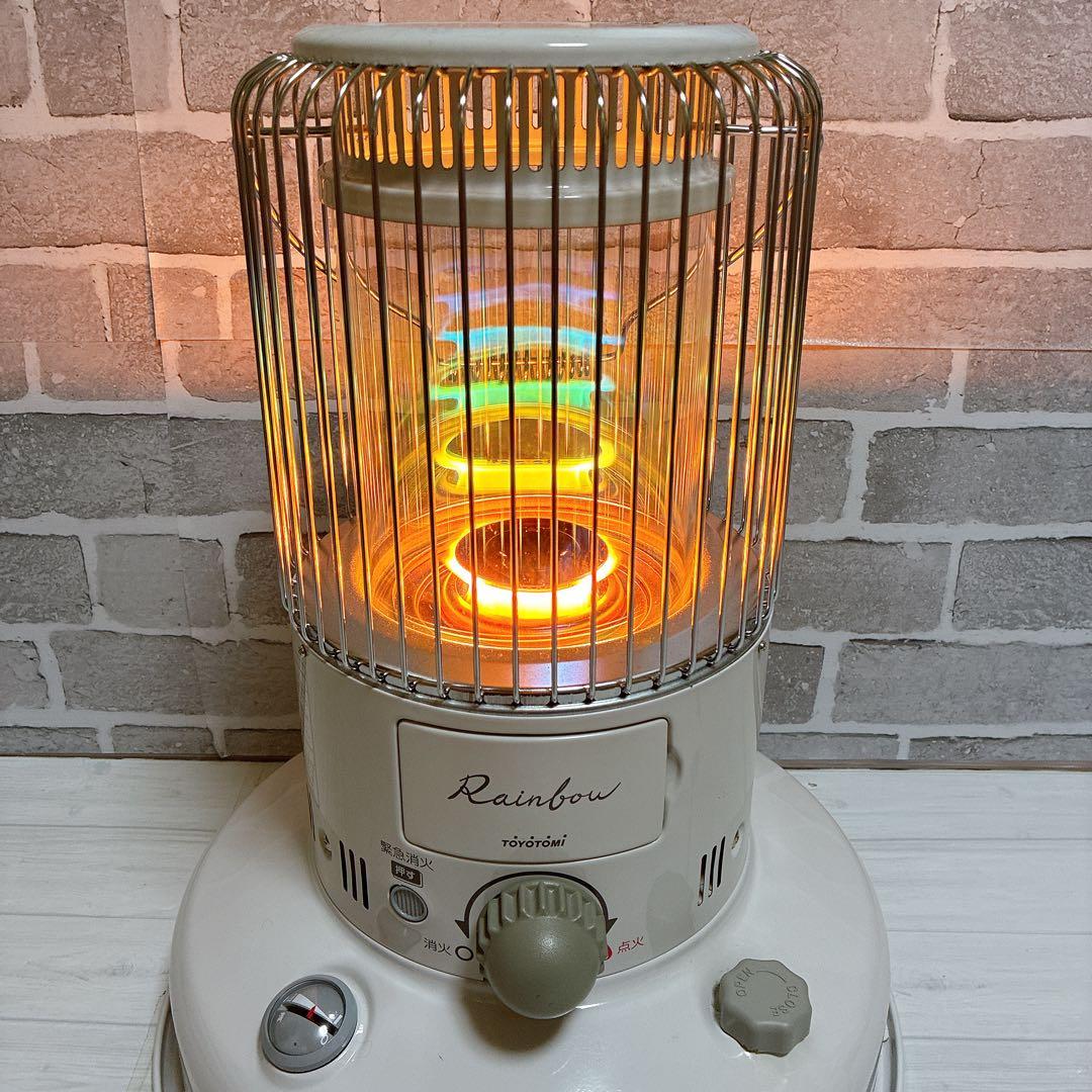 良品 トヨトミ レインボー ストーブ ホワイト 2021年式 RB-251