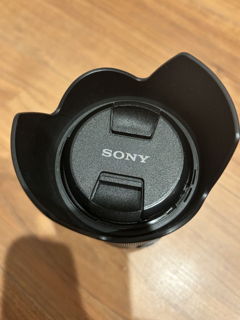 SONY E 18-135mm F3.5-5.6 OSS 早い者勝ち！！