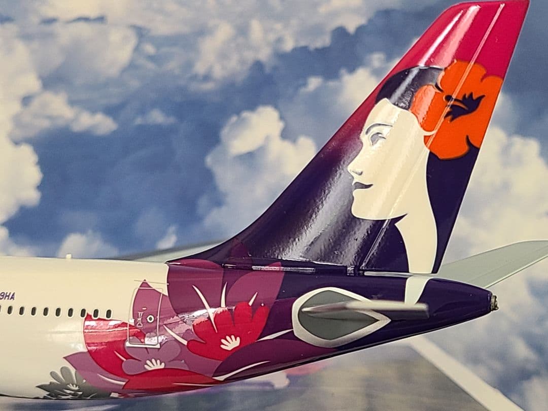 herpa 1/200 A330-200 ハワイアン航空 N389HA - メルカリ