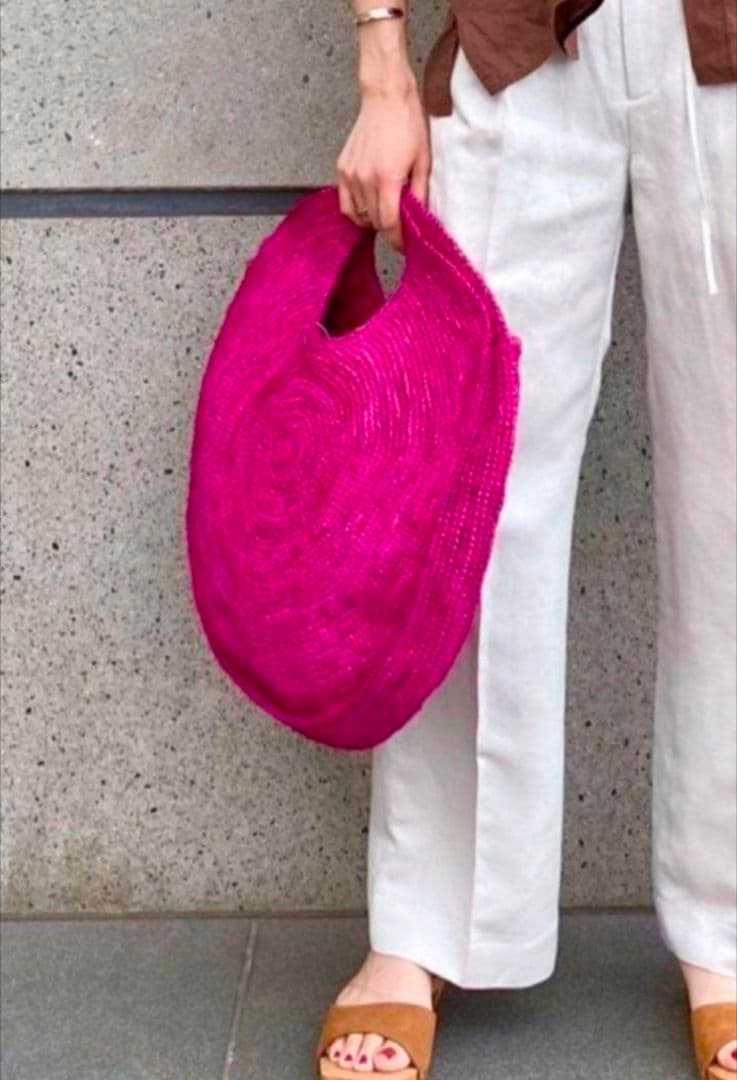 緊急タイムセール✨ル ヴォヤージュ エン パニエ♥エラフィアサークル