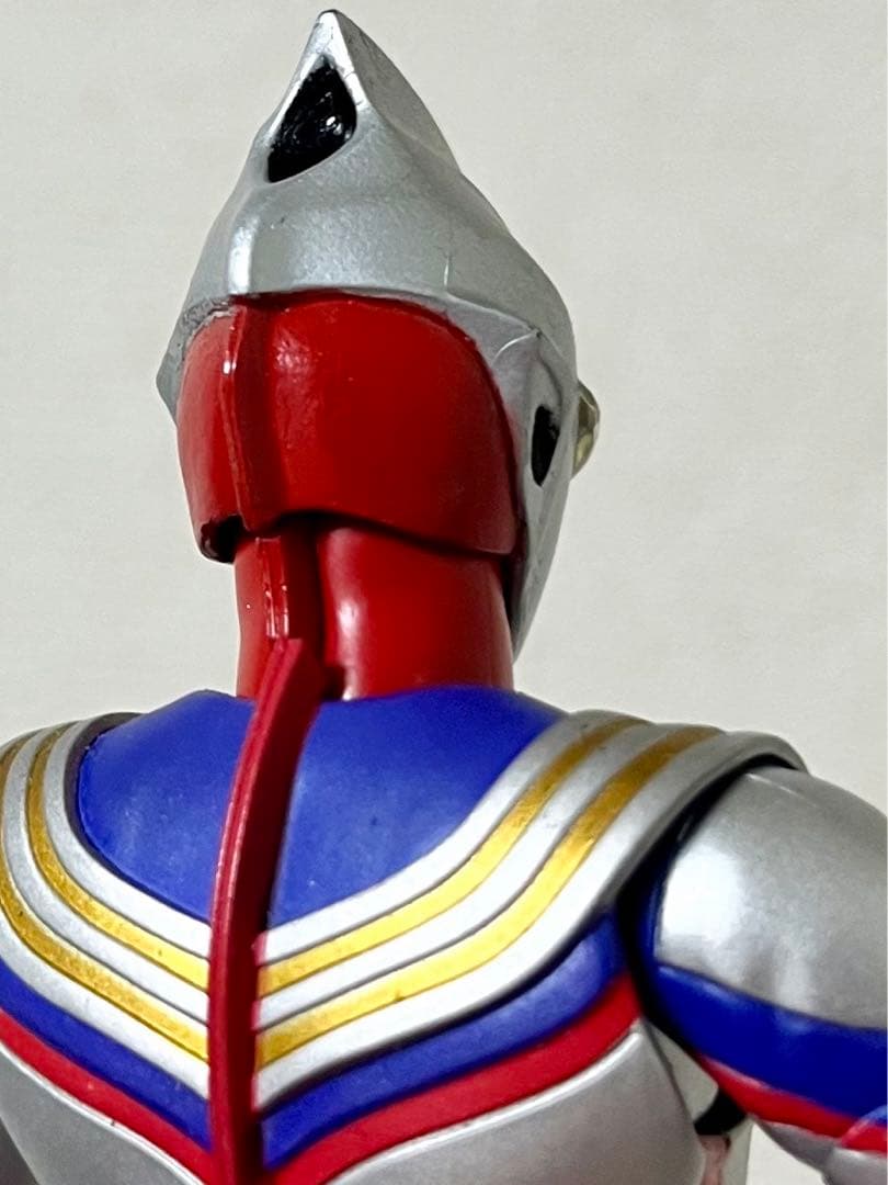 【リペイント品】S.H.Figuarts 真骨彫 ウルトラマンティガマルチタイプ