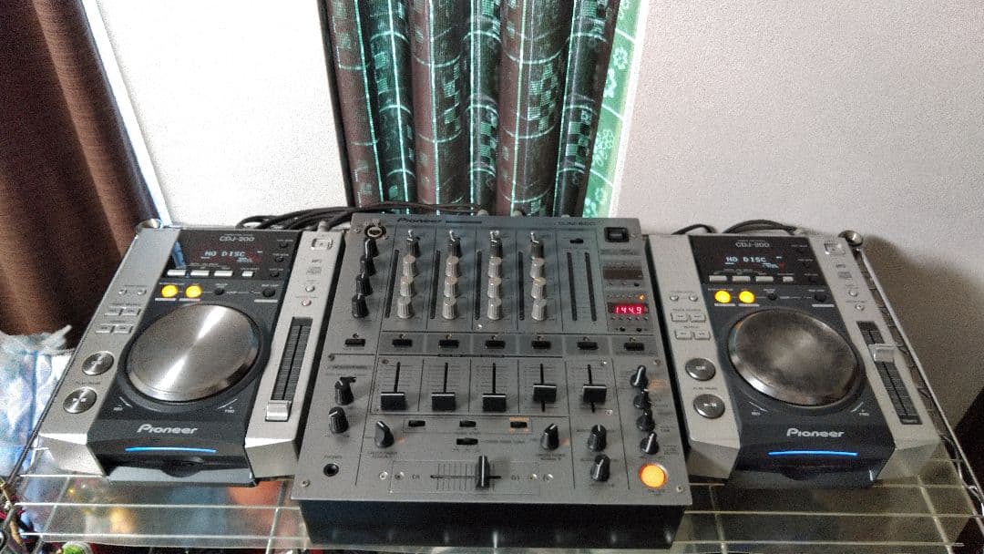 美品　Pioneer DJM-600 DJミキサー　中古品 Used Pioneer DJM-600 Mixer 4-channel effects mixer 100VAC from