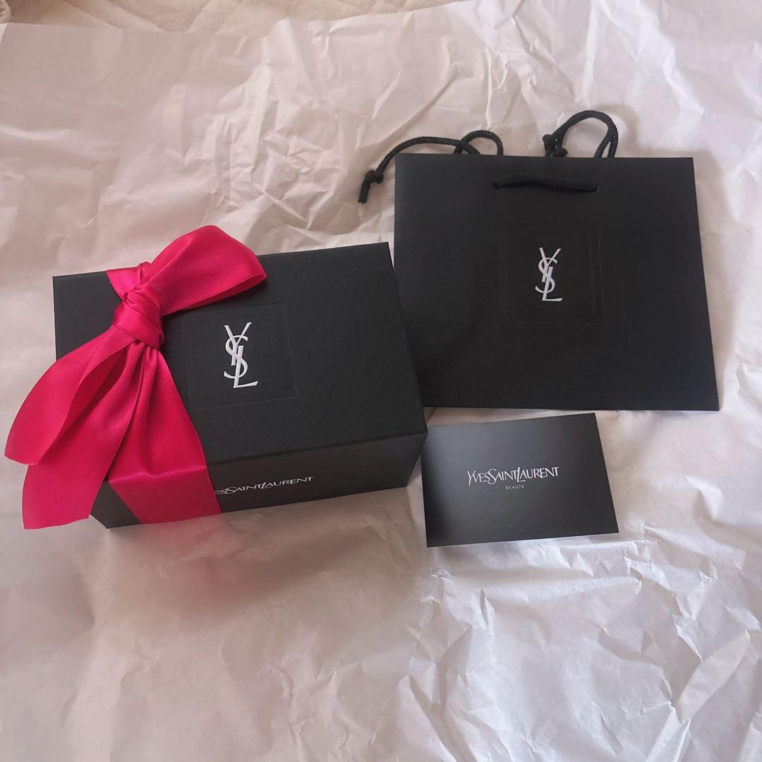 新品未使用】YSL リブレオーデパルファムフローラル 50ml 正規品プレゼント リブレ オーデパルファム フローラル / イヴ・サンローラン(香水, 香水