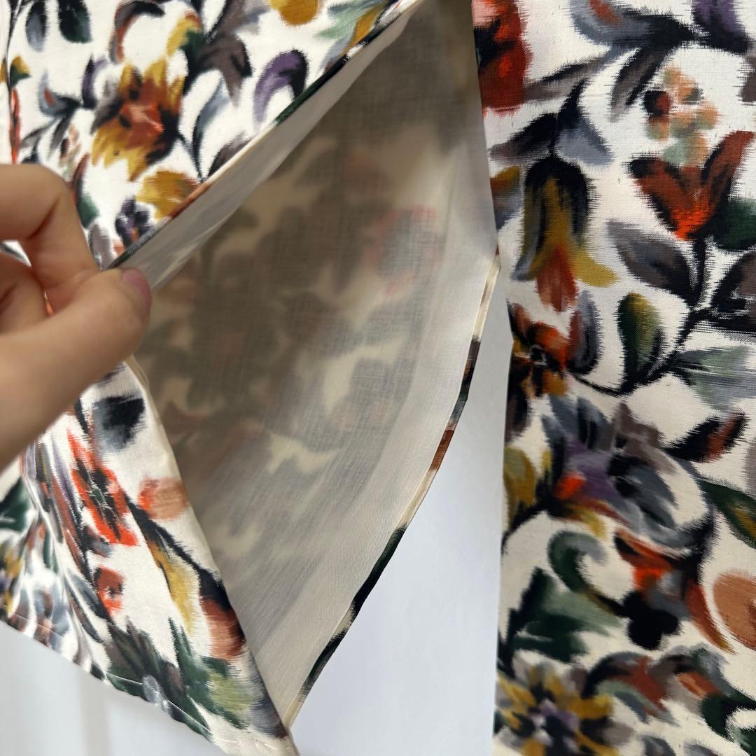 しつけ付き 袷 正絹 着物 銘仙 154.5裄61 白地 花柄 アンティーク