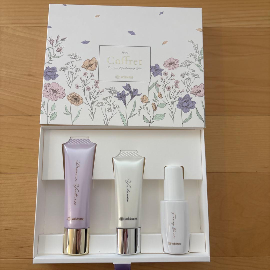 モイスティーヌ コフレ 2025 タオル付き - メルカリ