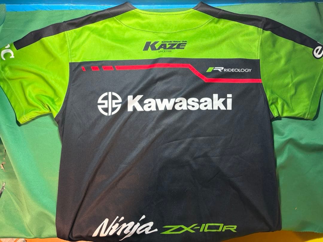 Kawasaki ライダージャケット、8耐応援グッズ シャツ2枚、帽子セット