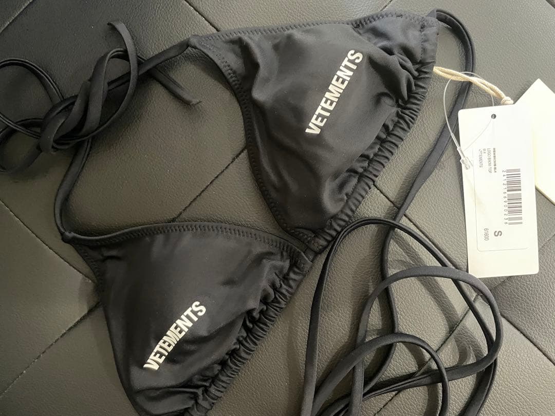 7月末までの出品 vetements nubian ビキニトップ