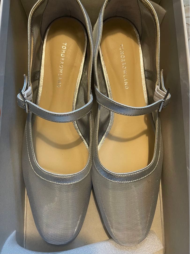 【2025SS】TOMORROWLAND メリージェーン フラットシューズ37 TOMORROWLAND メリージェーン フラットシューズ | maison