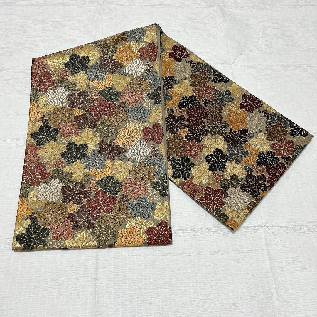 婦人画報掲載品】袋帯 西陣織 葡萄葉文 正絹 逸品 - メルカリ