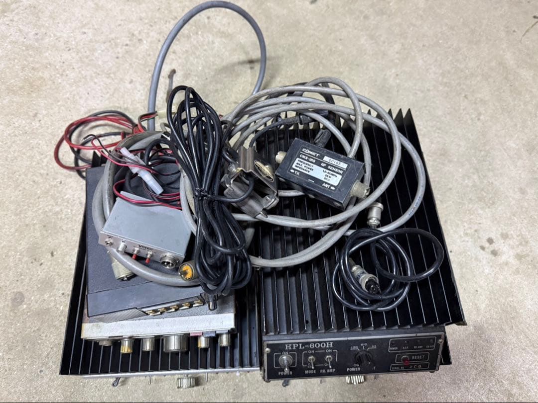 P-2817R.HPL-600 リニアアンプリファイア 接続ケーブルなど - メルカリ