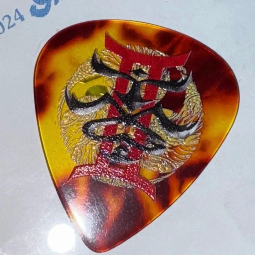B'z TMG Ⅱ ツアー 松本孝弘 TAK 使用済み ギターピック - メルカリ