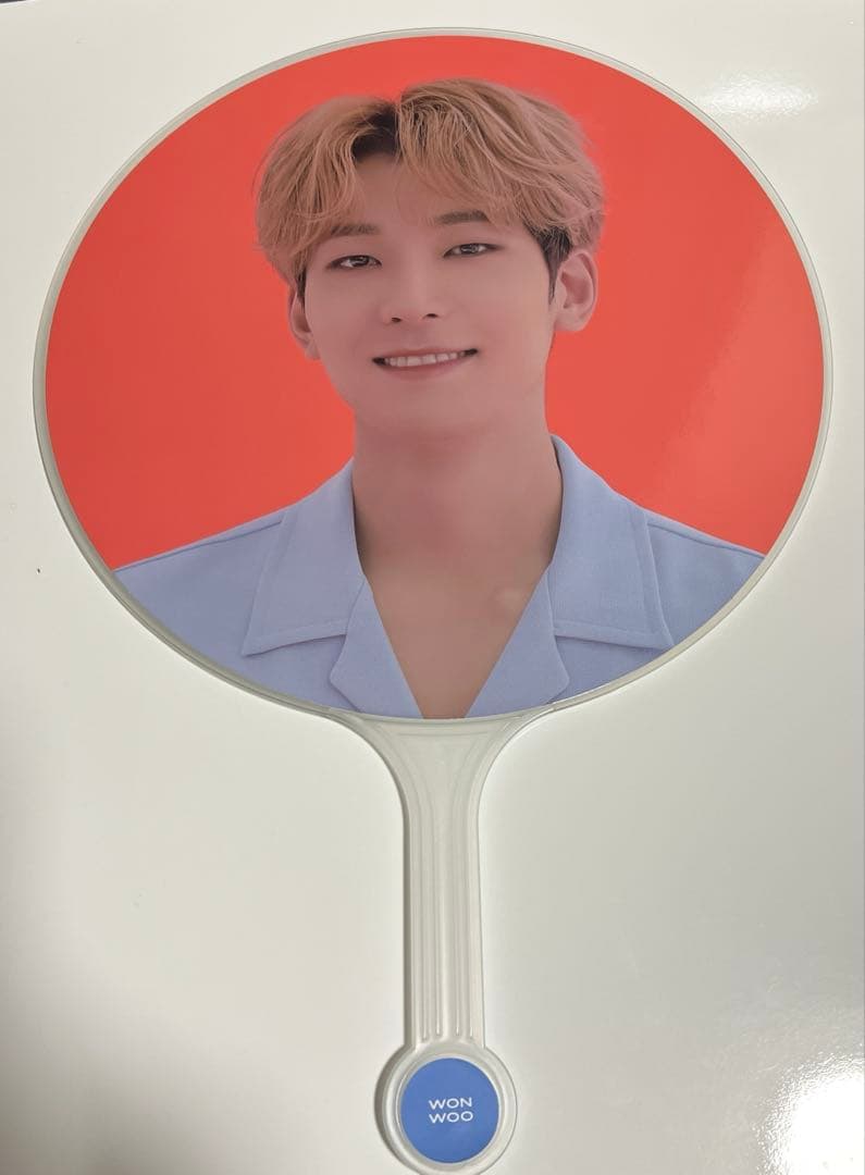 SEVENTEEN ウォヌ うちわ - メルカリ