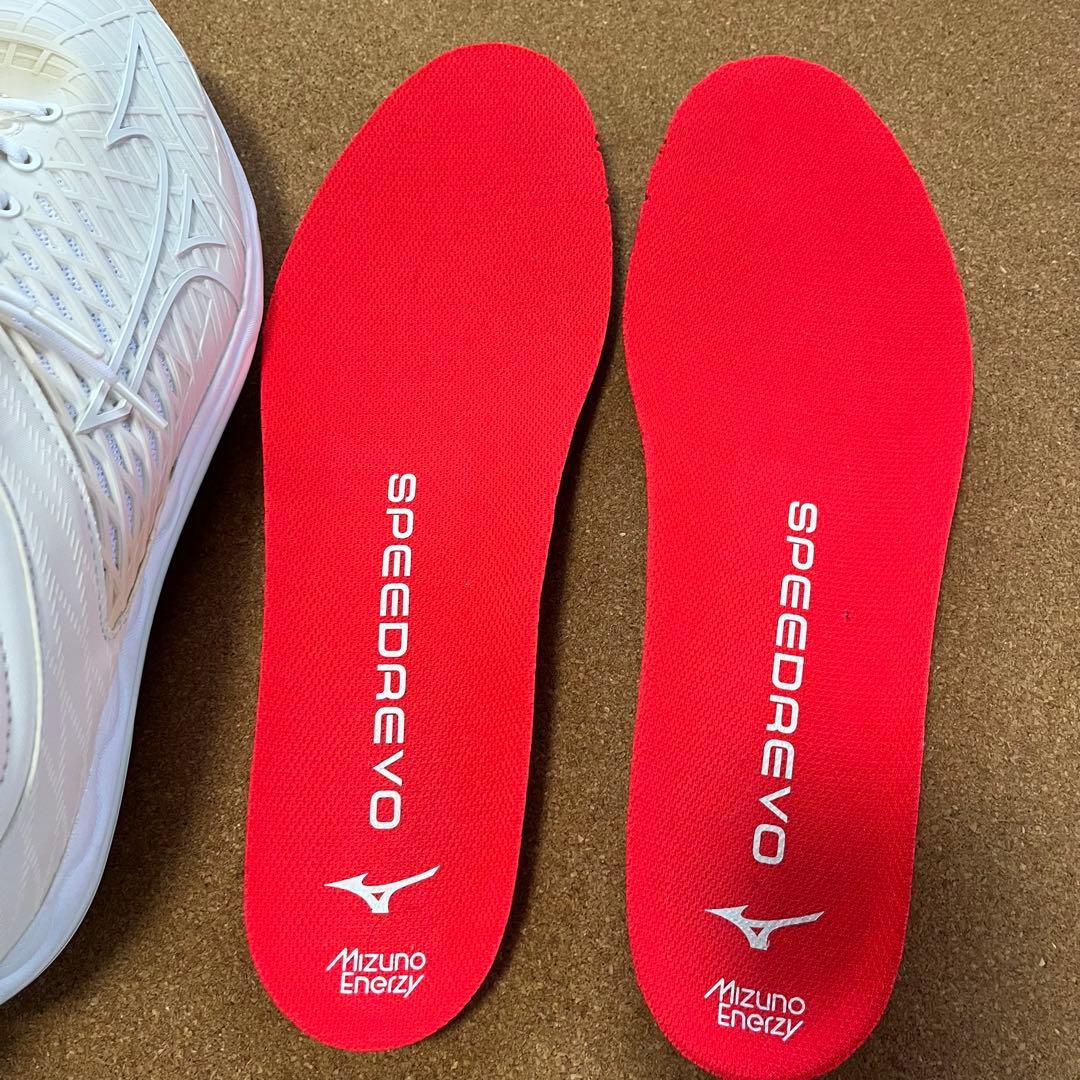 未使用品　スピードレボエース　ホワイト　27.5cm ミズノ