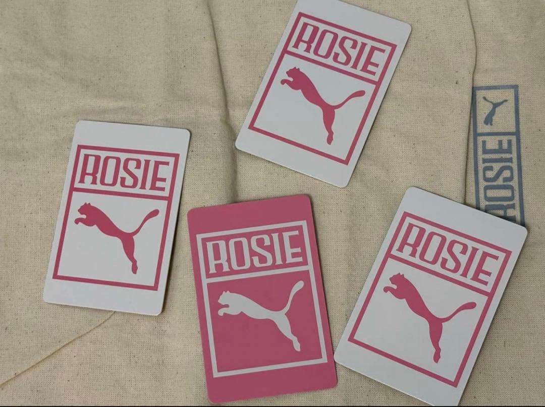 BLACKPINK ロゼ rose PUMA コラボ 購入特典トレカ 4枚セット - メルカリ