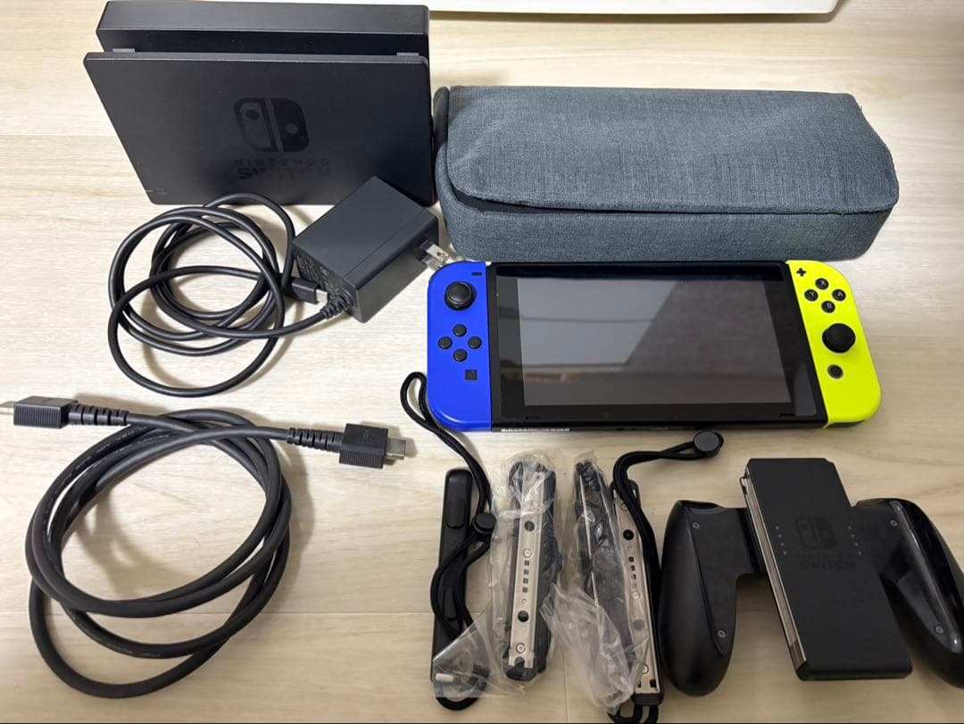 NintendoSwitch 本体(SDカード、ケース付) Amazon.co.jp: PGRTYOF Switch & Switch OLED用ゲームカードケース