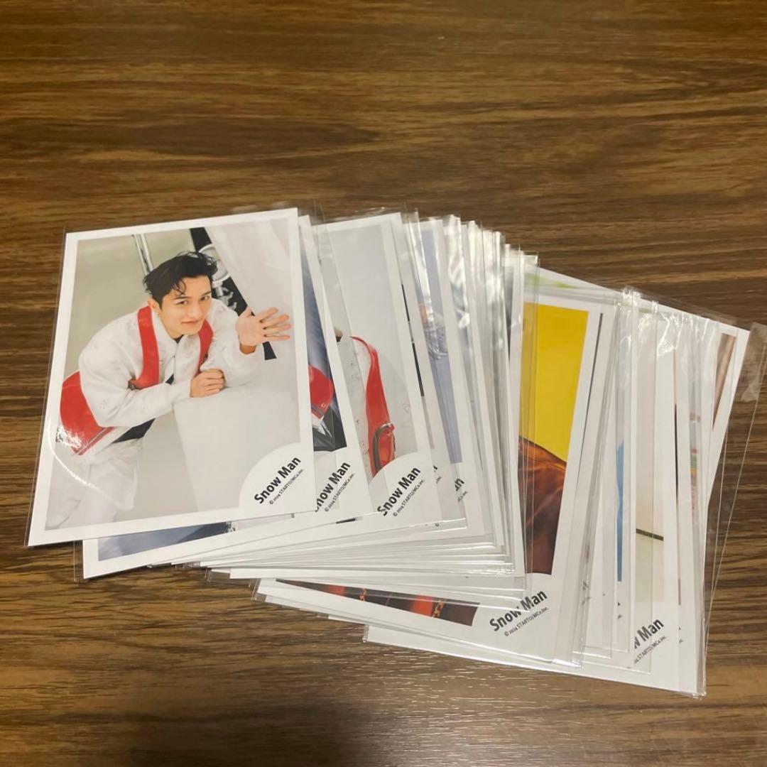 岩本照　36枚❄︎ BREAKOUT 君は僕のもの　Man 公式写真 岩本照のオフショ36枚売ってるの見つけた！羨ましいなあ、これ欲しく