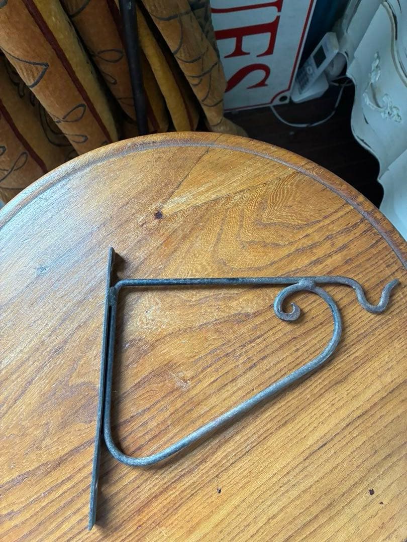 青柳フランス　アンティーク　アイアン　フック　壁掛け　フックシェルフ台　A fo211413-a_grande.jpg?v=1645085423