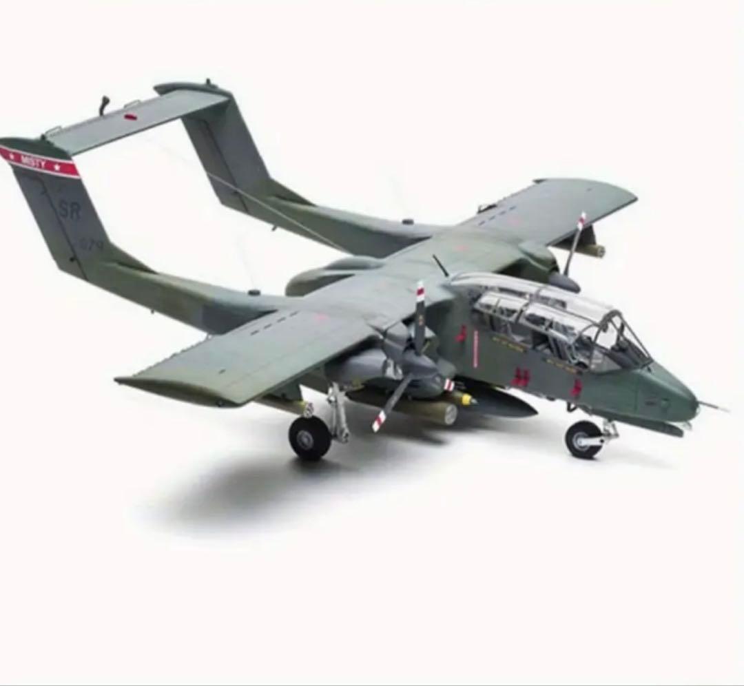 OV-10 A/C \"BRONCO\" 1/32スケール プラモデル