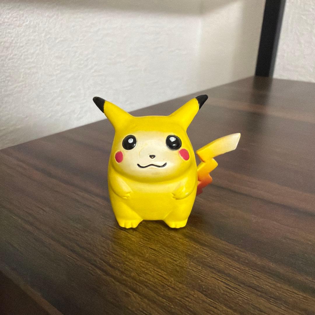 モンコレ ピカチュウ 初期 レトロ - メルカリ