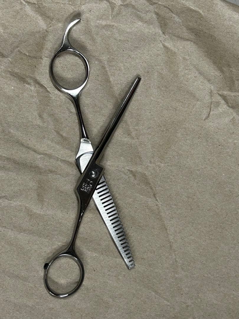 理美容ハサミ BOB スキ鋏TC5525と松幸作 SS はさみ シザー - メルカリ