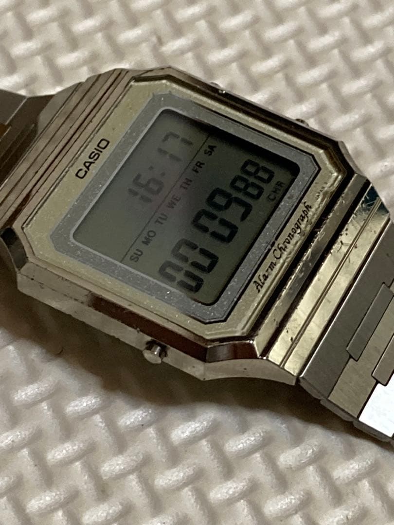 希少品 CASIO アラーム クロノグラフ SA-700 - メルカリ