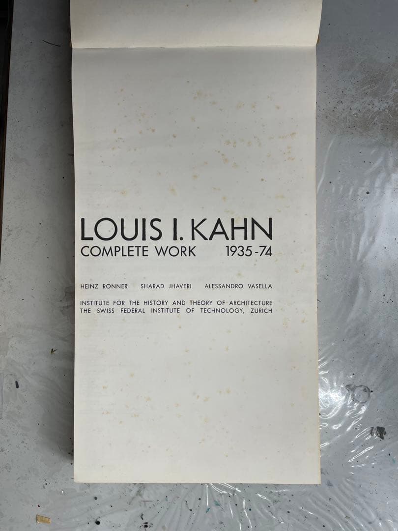 洋書 LOUIS I.KAHN COMPLETE WORK. 1935-74