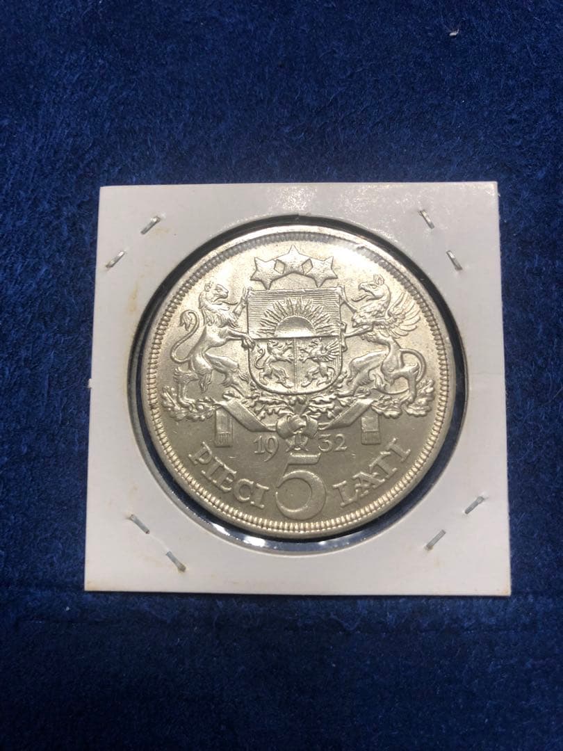 ラトビア銀貨5ラット1929年25g - メルカリ