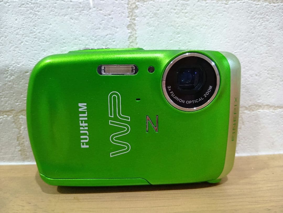 【美品】フジフィルム FUJIFILM FinePix Z33 WP グリーン Amazon.com : Fujifilm FinePix Z33WP 10MP Digital Camera with 3X