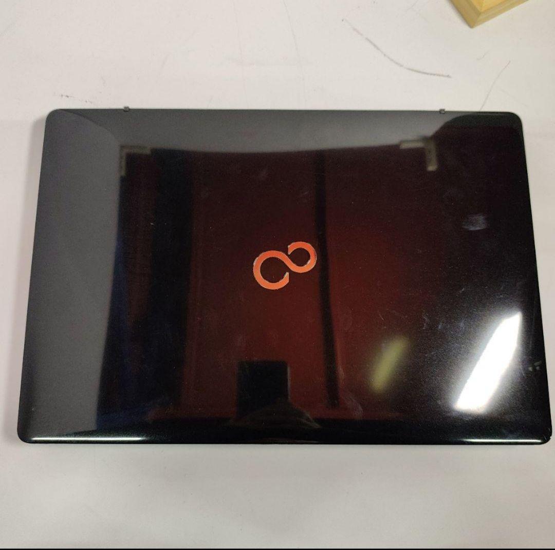 富士通 ノートパソコン Windows11 オフィス付き 爆速SSD搭載 極美品