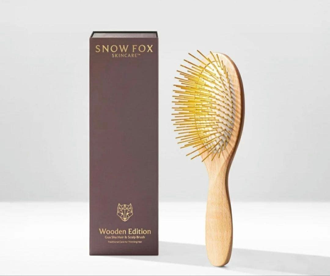  FOX GUA SHA ヘア＆スカルプブラシ 新品未使用 FOX GUA SHA ヘア＆スカルプブラシ SNOW FOX GUA SHA HAIR