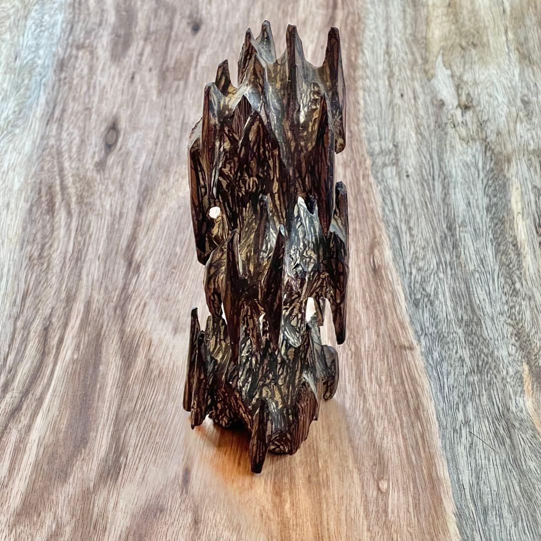 ベトナム産置物　223.5g 香木　材質不明