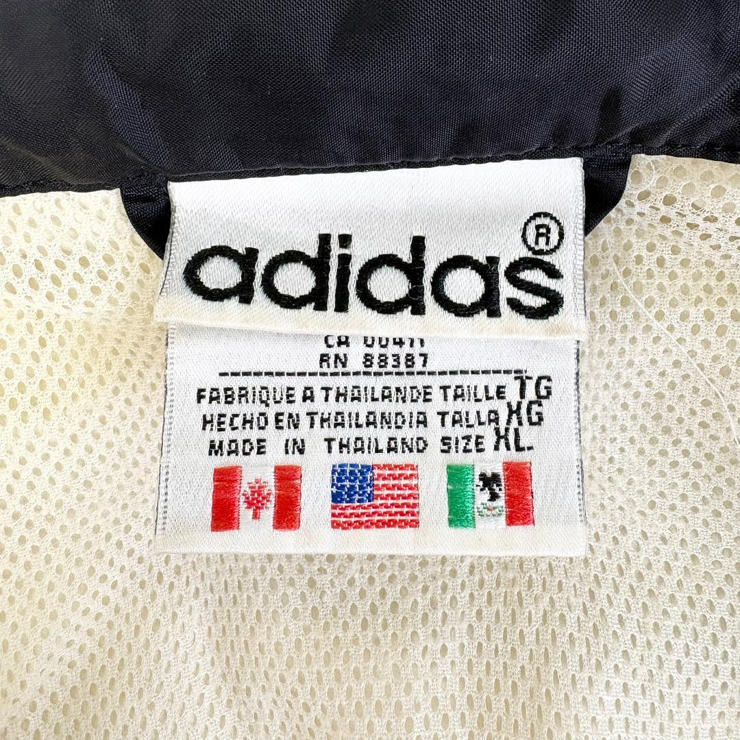 IR103《常田大希さん着類似》アディダス　ナイロンジャケット　万国旗　90s