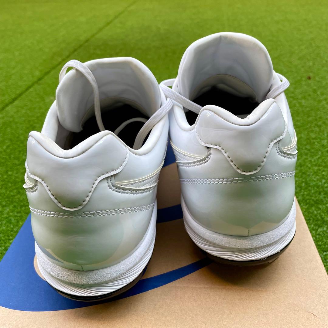 asics オーダースパイク白 (投手用)30.5cm (未使用インソール付き)