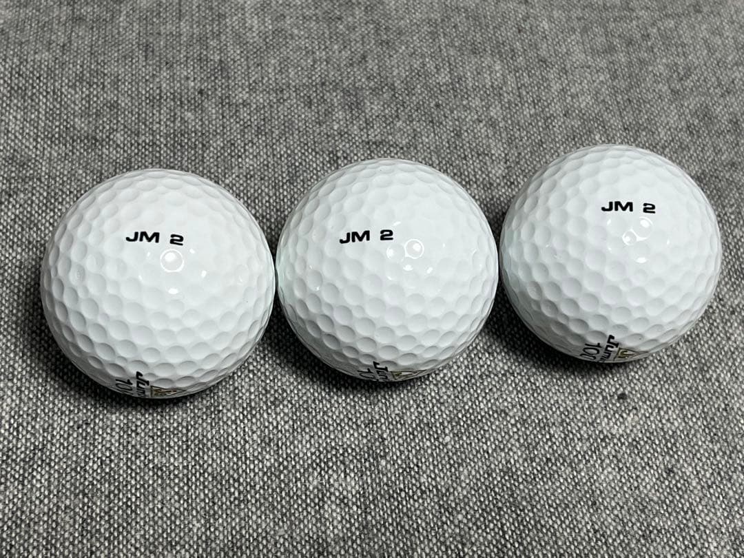⭐️ジャンボ尾崎100勝記念 ゴルフボール - メルカリ