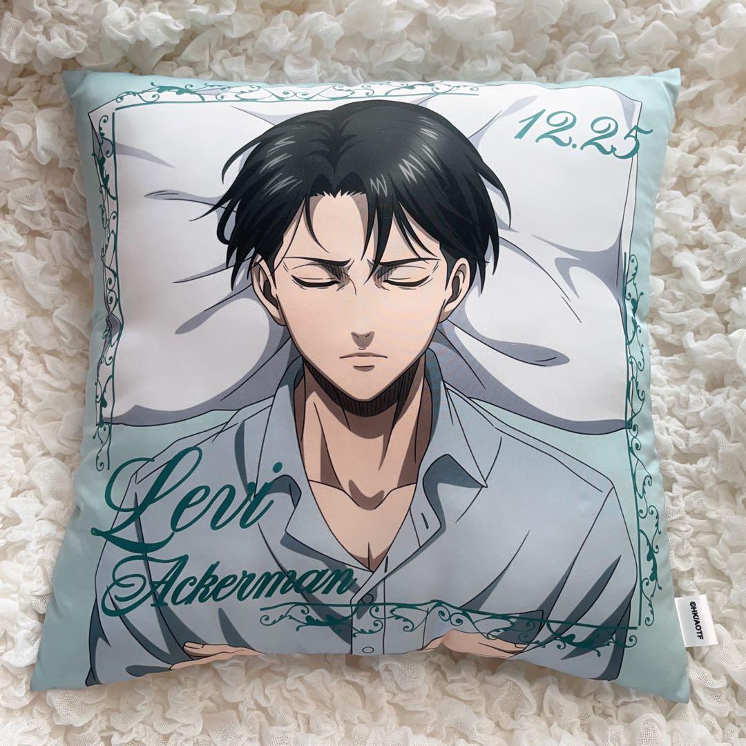 進撃の巨人 おやすみ調査兵団 クッション リヴァイ - メルカリ