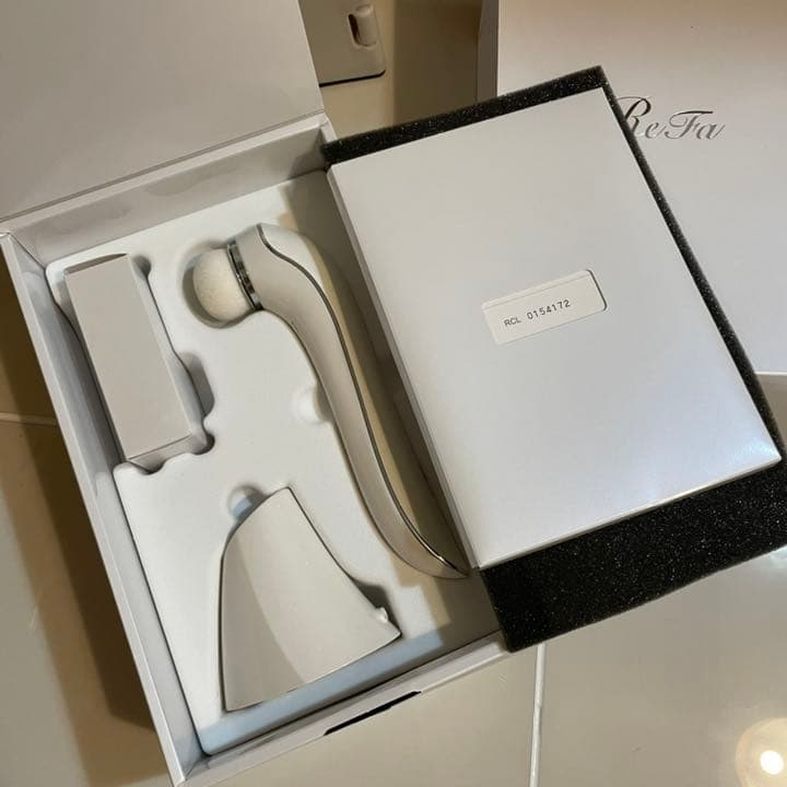 ボディ・フェイスケア ReFa CLEAR リファクリア - ReFa CLEAR :3D音波洗顔ブラシ | 商品情報 | ReFa