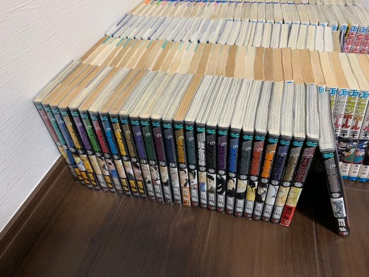 漫画まとめ売り！タイトルごと売るのも可能！