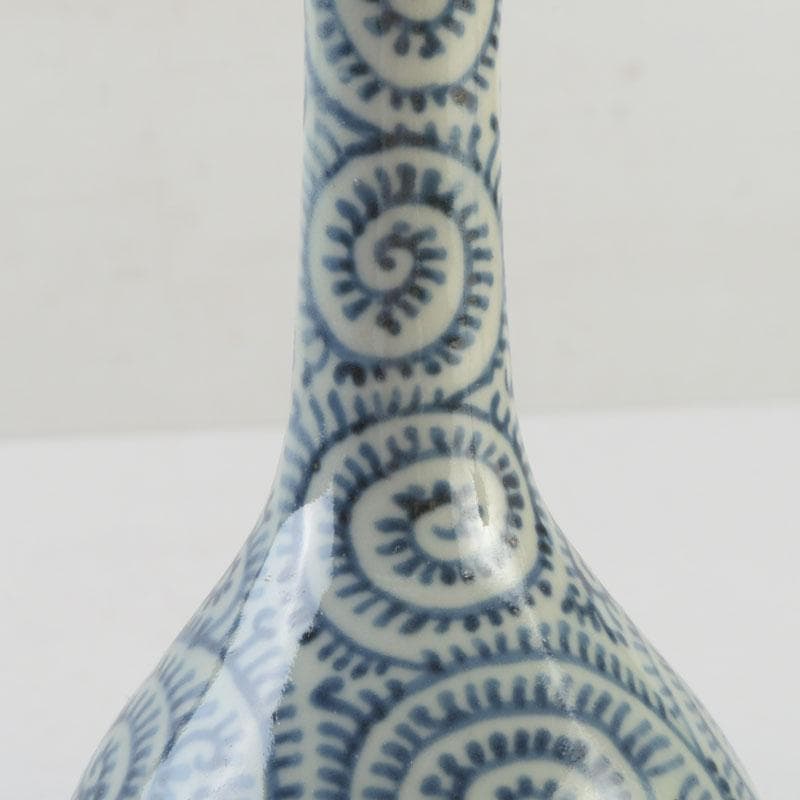 伊万里焼 古伊万里 染付 蛸唐草文 徳利 一輪挿 花生 V 9710