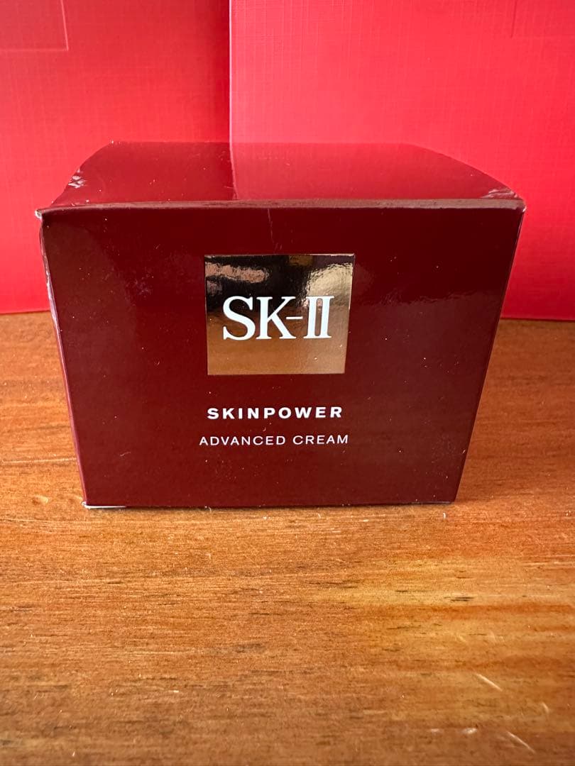 SK-II SKINPOWER ADVANCED CREAM 80g・おまけ付き SK-II「スキンパワー」に3年ぶりの新作。約40年の叡智と知見を集結した