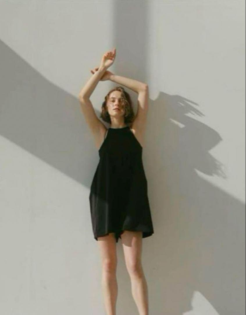 新品未使用 ETRE カバーアップショートオールインワン ラッシュガード カバーアップバックオープンオールインワン（ラッシュガード）｜ETRE