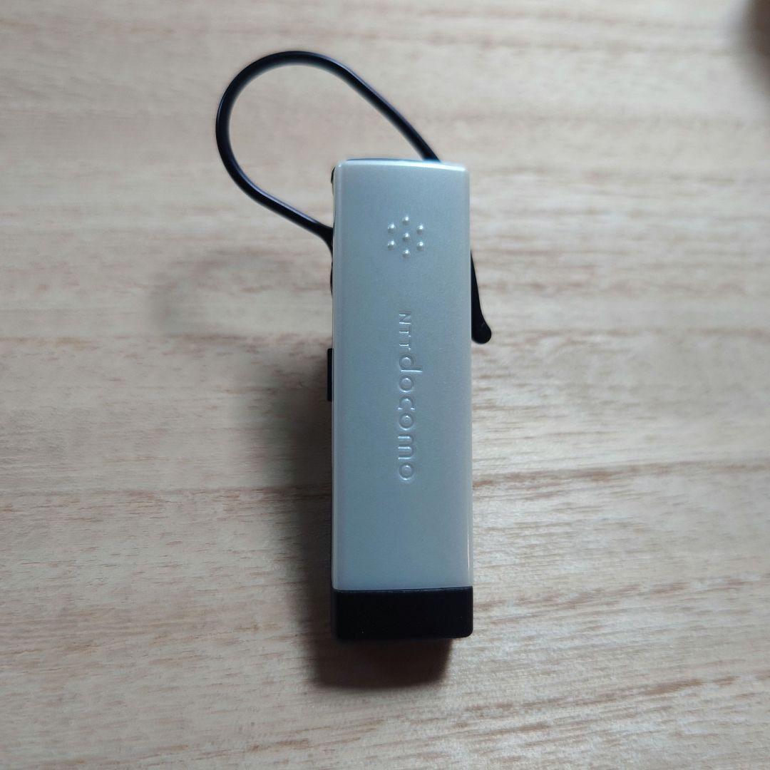 ドコモ純正品]ワイヤレスイヤホンセット03 - メルカリ