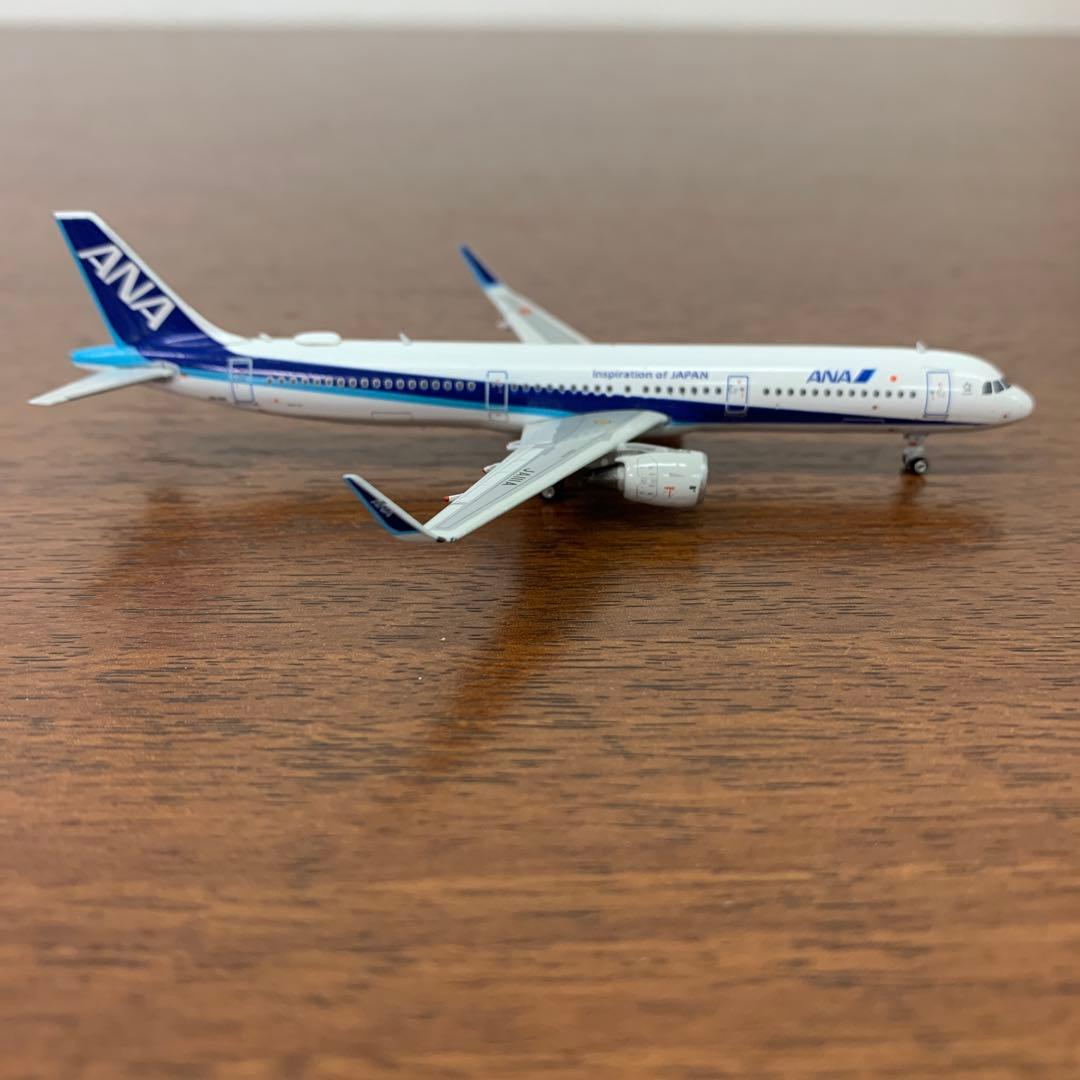 ➀ 1/400 ANA 全日空 AIRBUS A321-211 JA111A - メルカリ
