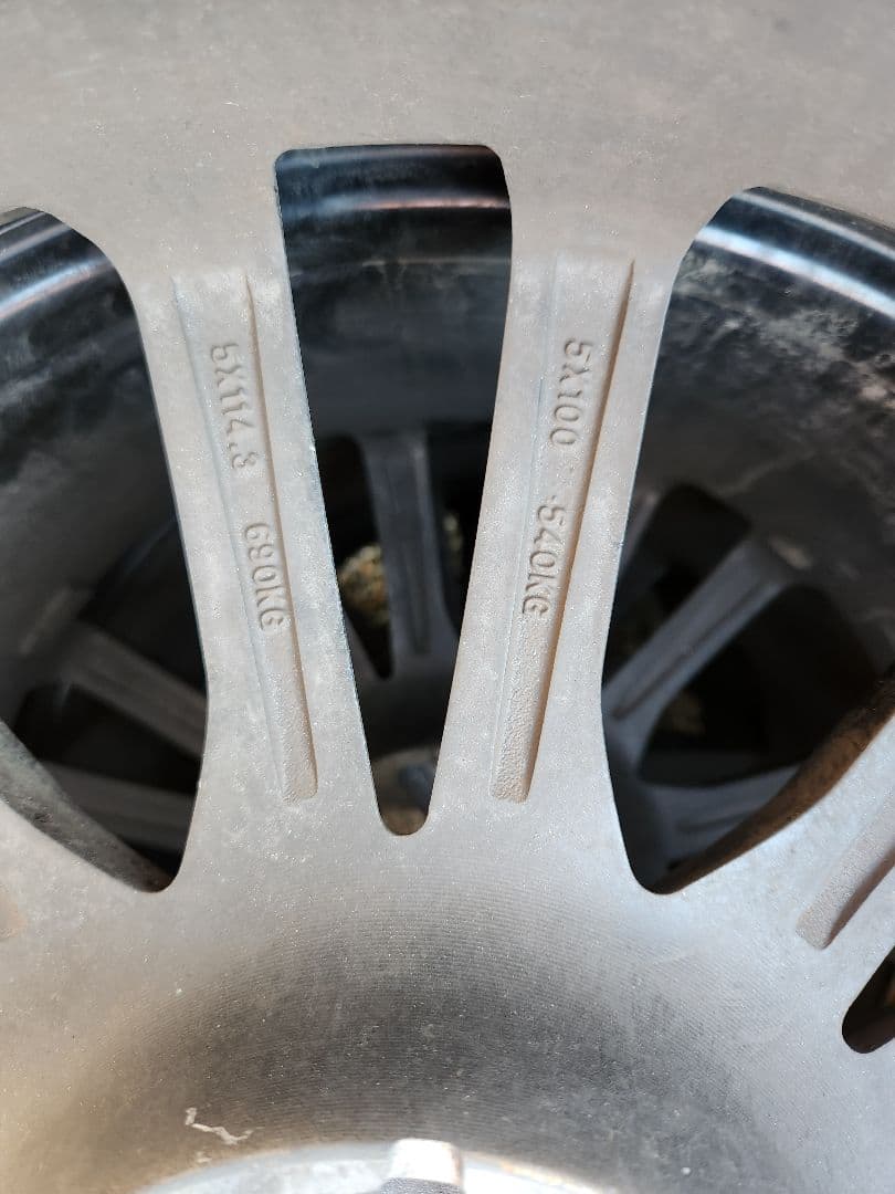 ブリザック　DM-V3 225/60/R18 スタッドレス　タイヤホイール　4本