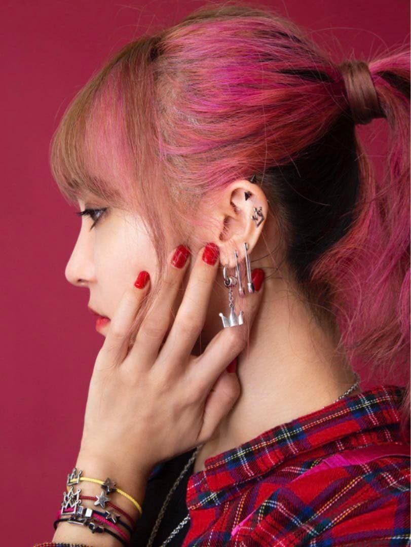 LiSA ドロップピアス ROY reflect overjoy 新品未使用 - メルカリ