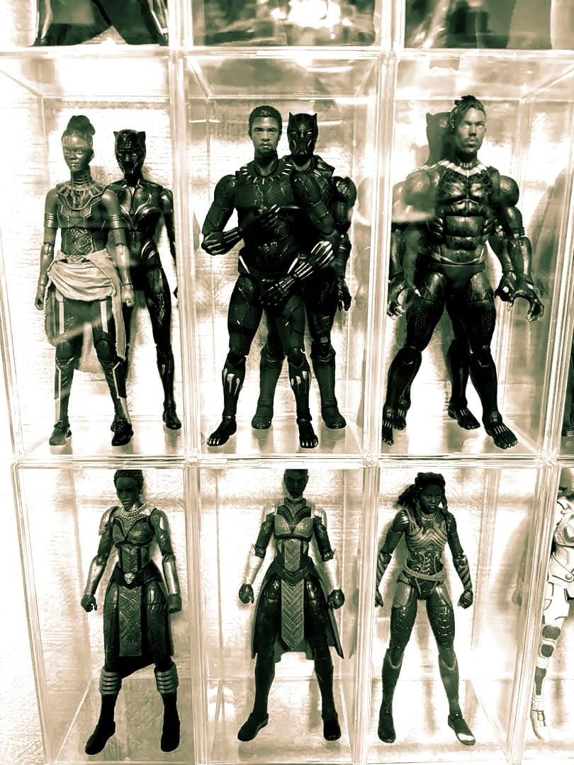 ✨マフェックス MAFEX ブラックパンサー 家族9体豪華セット✨ 新規頭部パーツでバージョンアップ！高潔な王族ヒーロー「ブラック