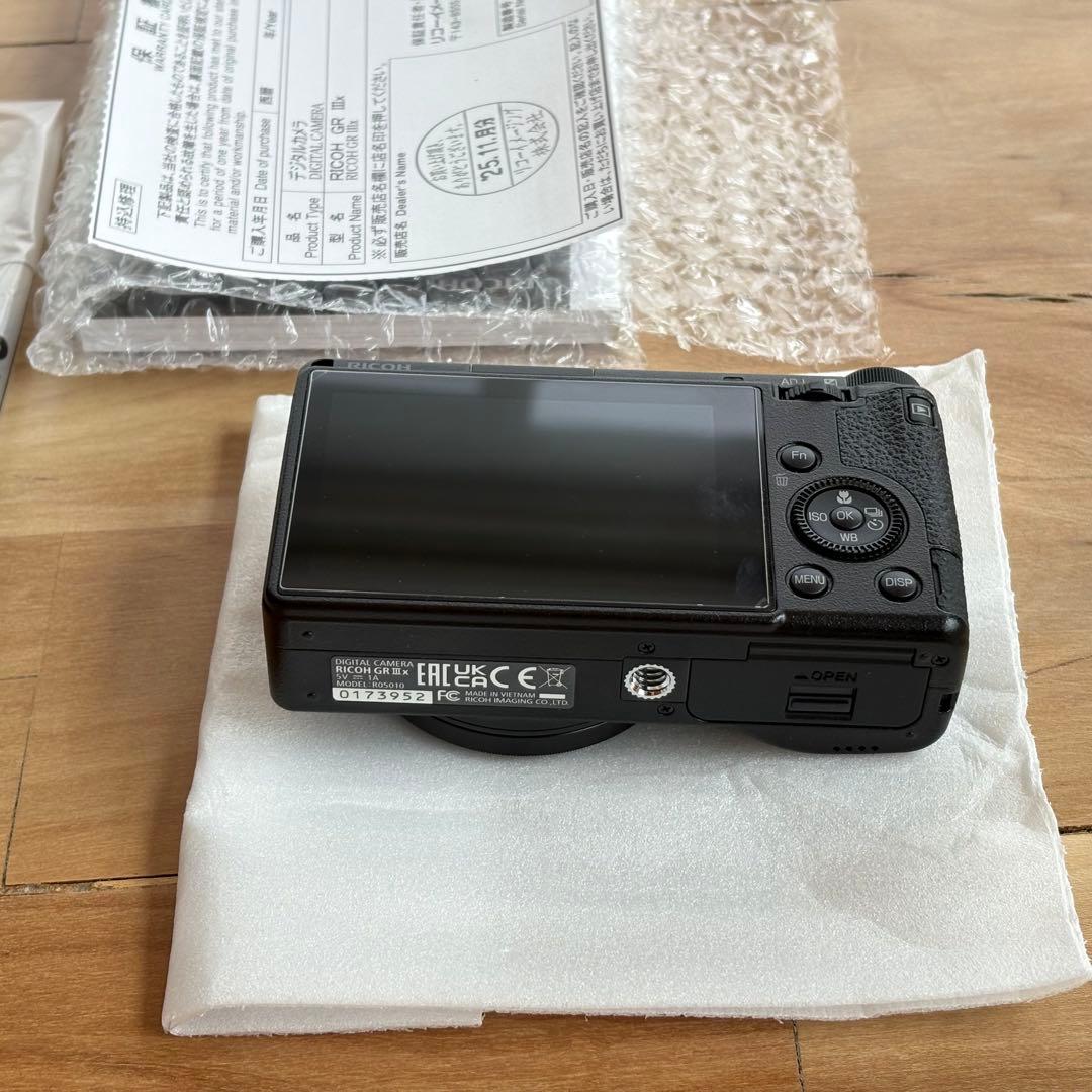 極美品】 RICOH GRIIIx 【2025年11月分 付属品多数】 - メルカリ